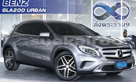 ซื้อ รถมือสอง Mercedes-Benz GLA-klasse อื่น ๆ รถยนต์ ใน %{เมือง} ใน กรุงเทพมหานคร