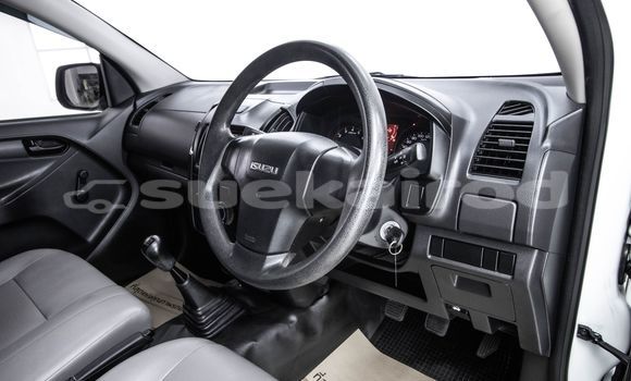ซื้อ รถมือสอง Isuzu D-Max ขาว รถยนต์ ใน %{เมือง} ใน กรุงเทพมหานคร ซื้อ รถมือสอง Isuzu D-Max ขาว รถยนต์ ใน %{เมือง} ใน กรุงเทพมหานคร