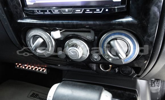 Buy Used Isuzu MU-7 White Car in Bangkok in Bangkok Buy Used Isuzu MU-7 White Car in Bangkok in Bangkok