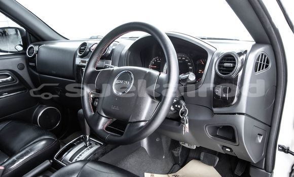 Buy Used Isuzu MU-7 White Car in Bangkok in Bangkok Buy Used Isuzu MU-7 White Car in Bangkok in Bangkok