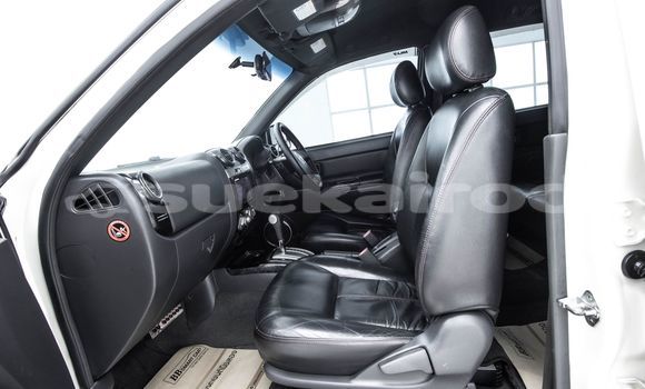 Buy Used Isuzu MU-7 White Car in Bangkok in Bangkok Buy Used Isuzu MU-7 White Car in Bangkok in Bangkok