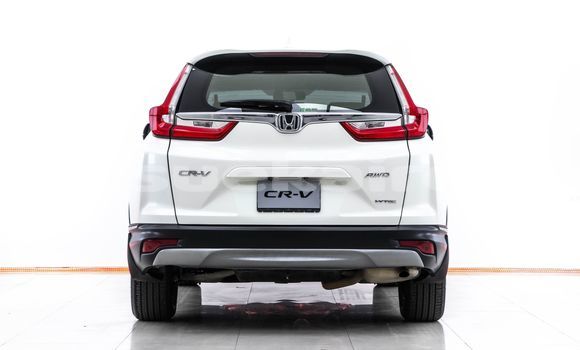Buy Used Honda CR-V White Car in Bangkok in Bangkok Buy Used Honda CR-V White Car in Bangkok in Bangkok