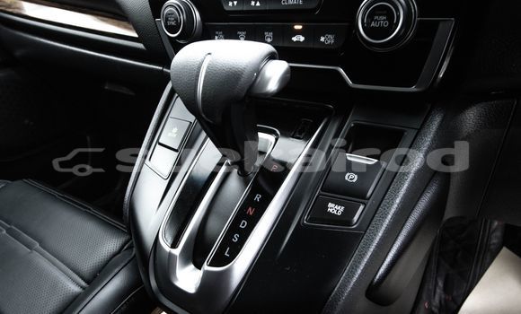 Buy Used Honda CR-V White Car in Bangkok in Bangkok Buy Used Honda CR-V White Car in Bangkok in Bangkok