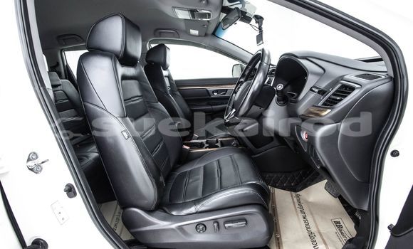Buy Used Honda CR-V White Car in Bangkok in Bangkok Buy Used Honda CR-V White Car in Bangkok in Bangkok