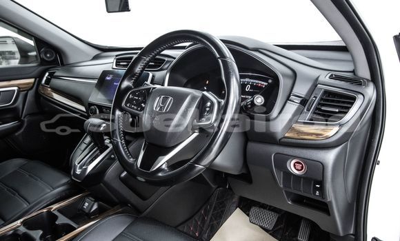 Buy Used Honda CR-V White Car in Bangkok in Bangkok Buy Used Honda CR-V White Car in Bangkok in Bangkok