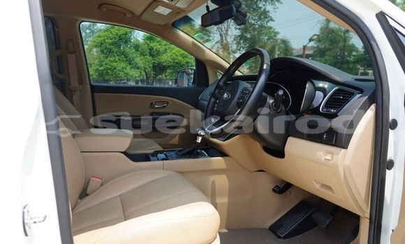 ซื้อ รถมือสอง Kia Carnival ขาว รถยนต์ ใน %{เมือง} ใน กรุงเทพมหานคร ซื้อ รถมือสอง Kia Carnival ขาว รถยนต์ ใน %{เมือง} ใน กรุงเทพมหานคร