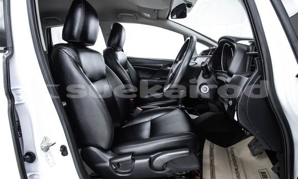 ซื้อ รถมือสอง Honda Jazz ขาว รถยนต์ ใน %{เมือง} ใน กรุงเทพมหานคร ซื้อ รถมือสอง Honda Jazz ขาว รถยนต์ ใน %{เมือง} ใน กรุงเทพมหานคร