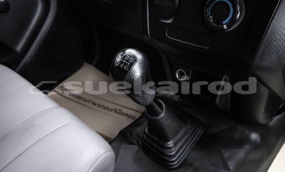 Buy Used Isuzu D-Max White Car in Bangkok in Bangkok Buy Used Isuzu D-Max White Car in Bangkok in Bangkok