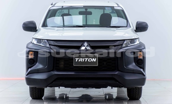 Buy Used Mitsubishi Triton White Car in Bangkok in Bangkok Buy Used Mitsubishi Triton White Car in Bangkok in Bangkok