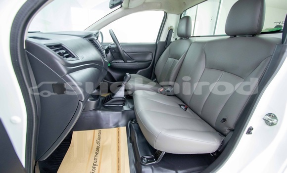 Buy Used Mitsubishi Triton White Car in Bangkok in Bangkok Buy Used Mitsubishi Triton White Car in Bangkok in Bangkok