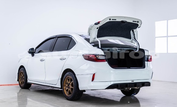 ซื้อ รถมือสอง Honda City ขาว รถยนต์ ใน %{เมือง} ใน กรุงเทพมหานคร ซื้อ รถมือสอง Honda City ขาว รถยนต์ ใน %{เมือง} ใน กรุงเทพมหานคร