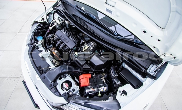 Buy Used Honda Jazz White Car in Bangkok in Bangkok Buy Used Honda Jazz White Car in Bangkok in Bangkok