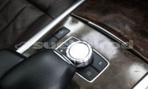 Buy Used Mercedes-Benz E-Classe Black Car in Bangkok in Bangkok Buy Used Mercedes-Benz E-Classe Black Car in Bangkok in Bangkok