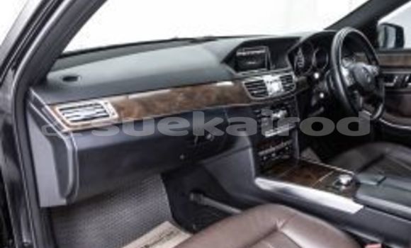 Buy Used Mercedes-Benz E-Classe Black Car in Bangkok in Bangkok Buy Used Mercedes-Benz E-Classe Black Car in Bangkok in Bangkok