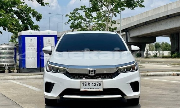 Buy Used Honda City White Car in Bangkok in Bangkok Buy Used Honda City White Car in Bangkok in Bangkok