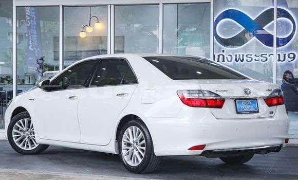 ซื้อ รถมือสอง Toyota Camry ขาว รถยนต์ ใน %{เมือง} ใน กรุงเทพมหานคร ซื้อ รถมือสอง Toyota Camry ขาว รถยนต์ ใน %{เมือง} ใน กรุงเทพมหานคร