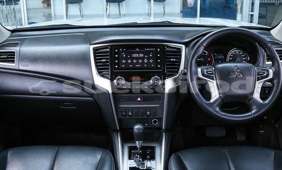 ซื้อ รถมือสอง Mitsubishi Triton ขาว รถยนต์ ใน %{เมือง} ใน กรุงเทพมหานคร ซื้อ รถมือสอง Mitsubishi Triton ขาว รถยนต์ ใน %{เมือง} ใน กรุงเทพมหานคร