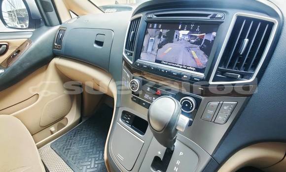 Buy Used Hyundai H1 Other Car in Bangkok in Bangkok Buy Used Hyundai H1 Other Car in Bangkok in Bangkok