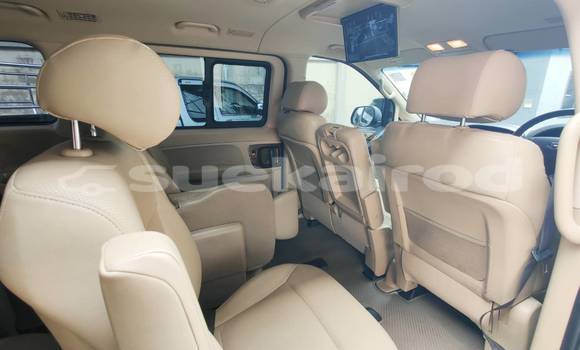 Buy Used Hyundai H1 Other Car in Bangkok in Bangkok Buy Used Hyundai H1 Other Car in Bangkok in Bangkok