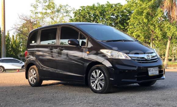 ซื้อ รถมือสอง Honda Freed สีดำ รถยนต์ ใน %{เมือง} ใน กรุงเทพมหานคร ซื้อ รถมือสอง Honda Freed สีดำ รถยนต์ ใน %{เมือง} ใน กรุงเทพมหานคร