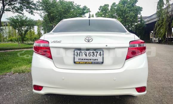 ซื้อ รถมือสอง Toyota Vios ขาว รถยนต์ ใน %{เมือง} ใน กรุงเทพมหานคร ซื้อ รถมือสอง Toyota Vios ขาว รถยนต์ ใน %{เมือง} ใน กรุงเทพมหานคร