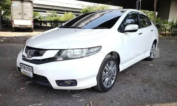 Buy Used Honda City White Car in Bangkok in Bangkok