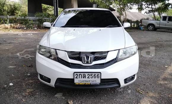 Buy Used Honda City White Car in Bangkok in Bangkok Buy Used Honda City White Car in Bangkok in Bangkok