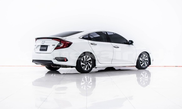 ซื้อ รถมือสอง Honda Civic ขาว รถยนต์ ใน %{เมือง} ใน กรุงเทพมหานคร ซื้อ รถมือสอง Honda Civic ขาว รถยนต์ ใน %{เมือง} ใน กรุงเทพมหานคร