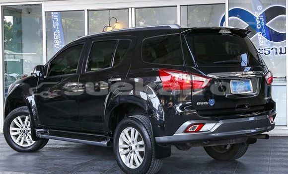 ซื้อ รถมือสอง Isuzu MU-X สีดำ รถยนต์ ใน %{เมือง} ใน กรุงเทพมหานคร ซื้อ รถมือสอง Isuzu MU-X สีดำ รถยนต์ ใน %{เมือง} ใน กรุงเทพมหานคร