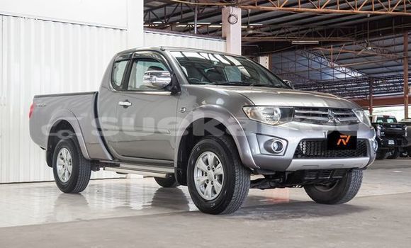 Buy Used Mitsubishi Triton Silver Car in Udon Thani in Udon Thani Buy Used Mitsubishi Triton Silver Car in Udon Thani in Udon Thani