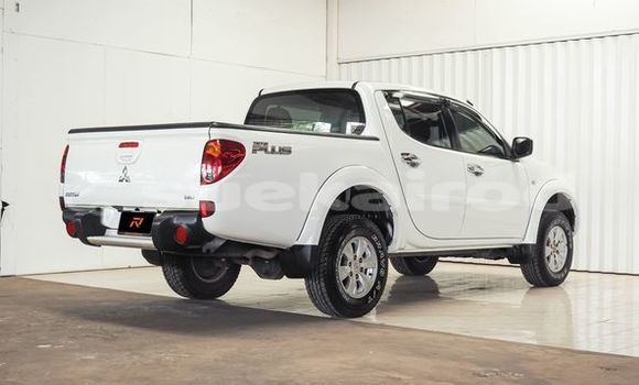 Buy Used Mitsubishi Triton White Car in Udon Thani in Udon Thani Buy Used Mitsubishi Triton White Car in Udon Thani in Udon Thani