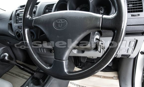 Buy Used Toyota Hiluxe VIGO Other Car in Bangkok in Bangkok Buy Used Toyota Hiluxe VIGO Other Car in Bangkok in Bangkok