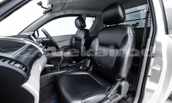 ซื้อ รถมือสอง Mitsubishi Triton สีน้ำตาล รถยนต์ ใน %{เมือง} ใน กรุงเทพมหานคร ซื้อ รถมือสอง Mitsubishi Triton สีน้ำตาล รถยนต์ ใน %{เมือง} ใน กรุงเทพมหานคร