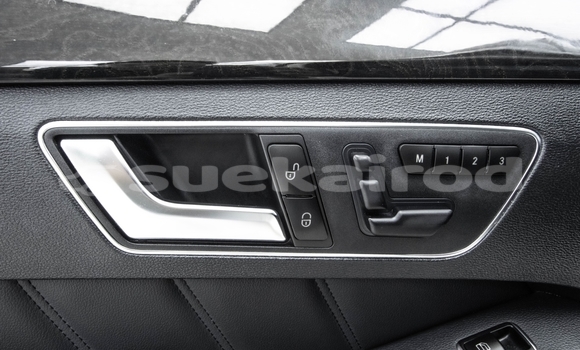 Buy Used Mercedes‒Benz E–Class White Car in Bangkok in Bangkok Buy Used Mercedes‒Benz E–Class White Car in Bangkok in Bangkok