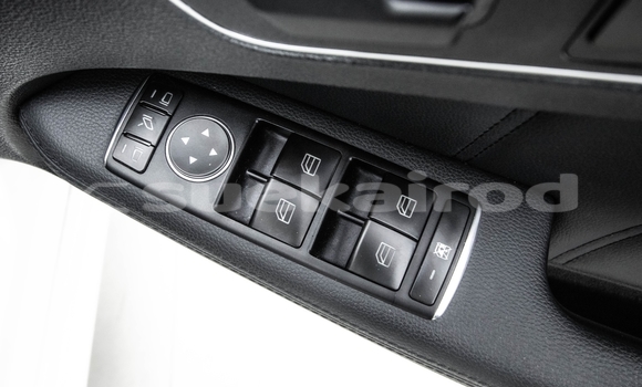 Buy Used Mercedes‒Benz E–Class White Car in Bangkok in Bangkok Buy Used Mercedes‒Benz E–Class White Car in Bangkok in Bangkok