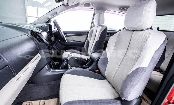 ซื้อ รถมือสอง Chevrolet Colorado สีแดง รถยนต์ ใน %{เมือง} ใน กรุงเทพมหานคร ซื้อ รถมือสอง Chevrolet Colorado สีแดง รถยนต์ ใน %{เมือง} ใน กรุงเทพมหานคร