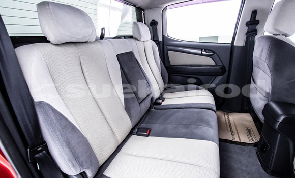 ซื้อ รถมือสอง Chevrolet Colorado สีแดง รถยนต์ ใน %{เมือง} ใน กรุงเทพมหานคร ซื้อ รถมือสอง Chevrolet Colorado สีแดง รถยนต์ ใน %{เมือง} ใน กรุงเทพมหานคร