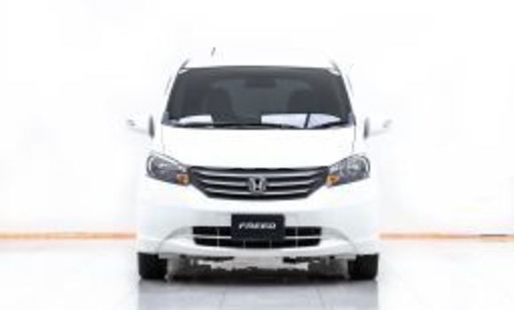 Buy Used Honda Freed White Car in Bangkok in Bangkok Buy Used Honda Freed White Car in Bangkok in Bangkok