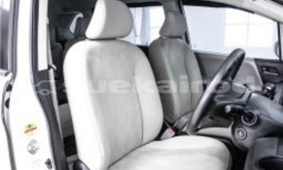 Buy Used Honda Freed White Car in Bangkok in Bangkok Buy Used Honda Freed White Car in Bangkok in Bangkok