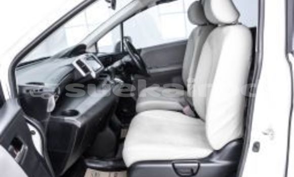 Buy Used Honda Freed White Car in Bangkok in Bangkok Buy Used Honda Freed White Car in Bangkok in Bangkok
