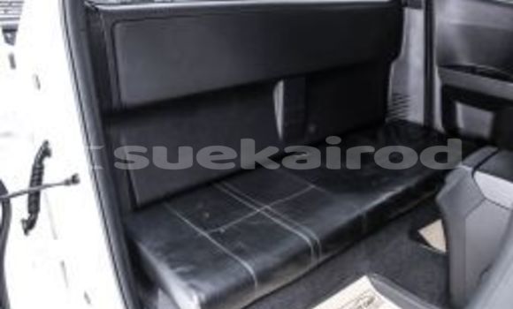 Buy Used Isuzu D-Max White Car in Bangkok in Bangkok Buy Used Isuzu D-Max White Car in Bangkok in Bangkok