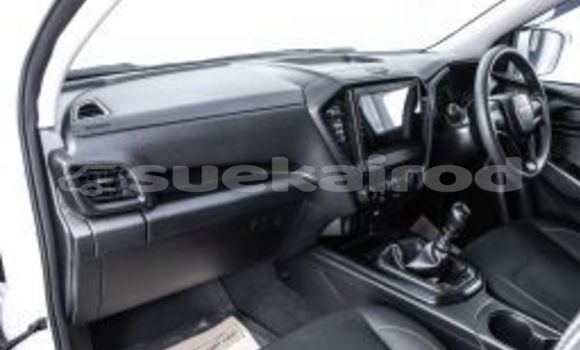 Buy Used Isuzu D-Max White Car in Bangkok in Bangkok Buy Used Isuzu D-Max White Car in Bangkok in Bangkok