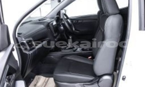 Buy Used Isuzu D-Max White Car in Bangkok in Bangkok Buy Used Isuzu D-Max White Car in Bangkok in Bangkok