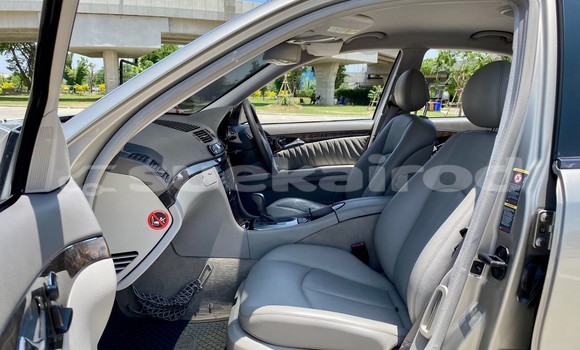 ซื้อ รถมือสอง Mercedes‒Benz E–Class อื่น ๆ รถยนต์ ใน %{เมือง} ใน กรุงเทพมหานคร ซื้อ รถมือสอง Mercedes‒Benz E–Class อื่น ๆ รถยนต์ ใน %{เมือง} ใน กรุงเทพมหานคร