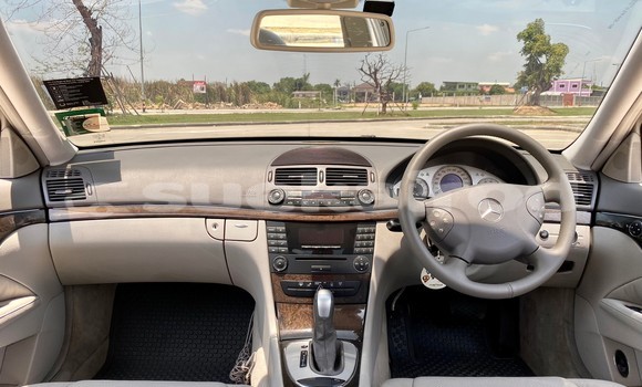 ซื้อ รถมือสอง Mercedes‒Benz E–Class อื่น ๆ รถยนต์ ใน %{เมือง} ใน กรุงเทพมหานคร ซื้อ รถมือสอง Mercedes‒Benz E–Class อื่น ๆ รถยนต์ ใน %{เมือง} ใน กรุงเทพมหานคร