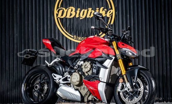 ซื้อ รถมือสอง Ducati Streetfighter สีแดง จักรยานยนต์ ใน %{เมือง} ใน กรุงเทพมหานคร