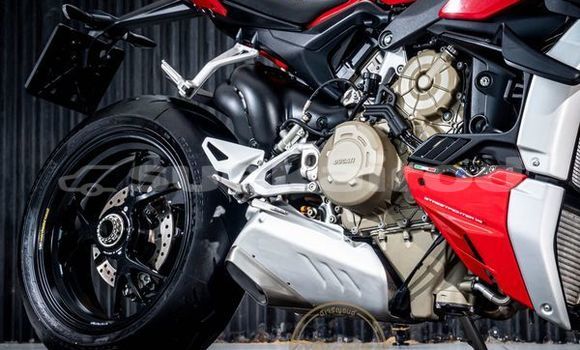 ซื้อ รถมือสอง Ducati Streetfighter สีแดง จักรยานยนต์ ใน %{เมือง} ใน กรุงเทพมหานคร ซื้อ รถมือสอง Ducati Streetfighter สีแดง จักรยานยนต์ ใน %{เมือง} ใน กรุงเทพมหานคร