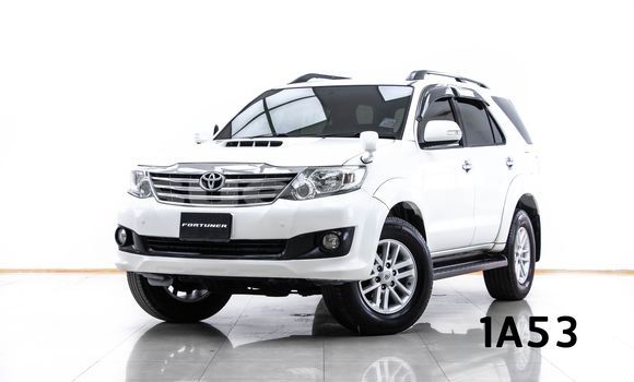 Buy Used Toyota Fortuner White Car in Bangkok in Bangkok Buy Used Toyota Fortuner White Car in Bangkok in Bangkok