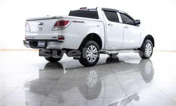 ซื้อ รถมือสอง Mazda BT-50 ขาว รถยนต์ ใน %{เมือง} ใน กรุงเทพมหานคร ซื้อ รถมือสอง Mazda BT-50 ขาว รถยนต์ ใน %{เมือง} ใน กรุงเทพมหานคร