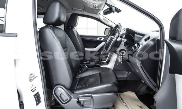 ซื้อ รถมือสอง Mazda BT-50 ขาว รถยนต์ ใน %{เมือง} ใน กรุงเทพมหานคร ซื้อ รถมือสอง Mazda BT-50 ขาว รถยนต์ ใน %{เมือง} ใน กรุงเทพมหานคร